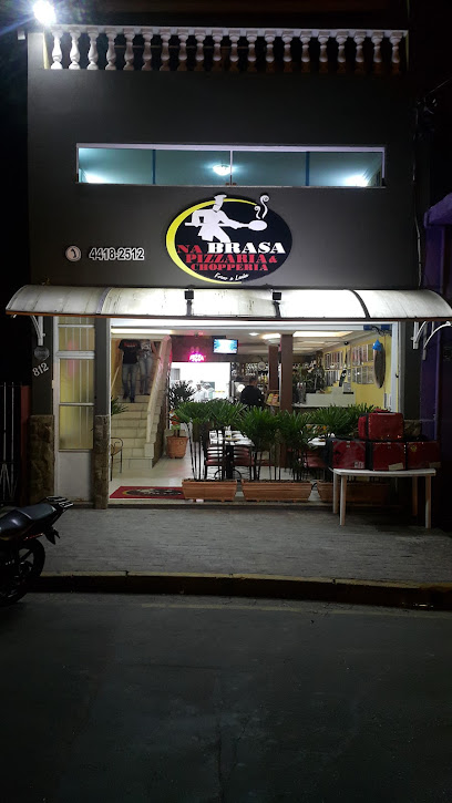 Na Brasa Pizzaria